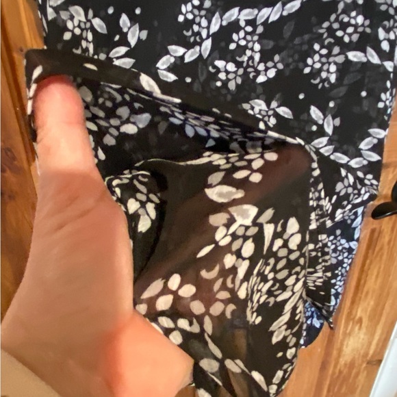 2x blouse sleeves less - Picture 3 of 6